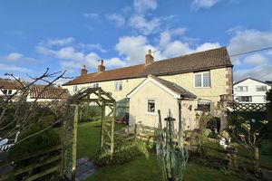 Rear- click for photo gallery